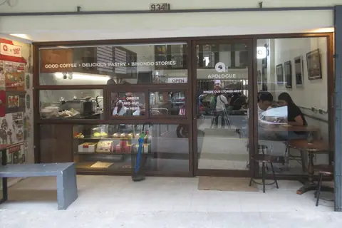 Doogle's Donuts photo 3